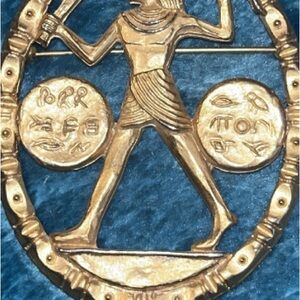 Ancient VINTAGE JJ JONETTE Style Gold Brooch